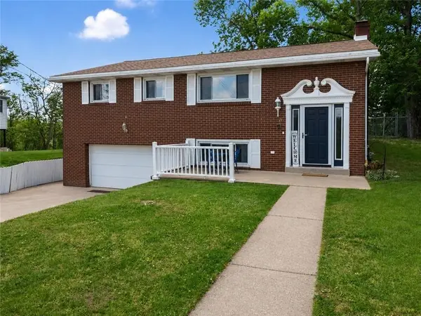 44 Chris Court, Pittsburgh, PA 15239
