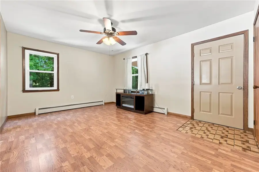 124 Thompson Rd, Mercer, PA 16137 - #2