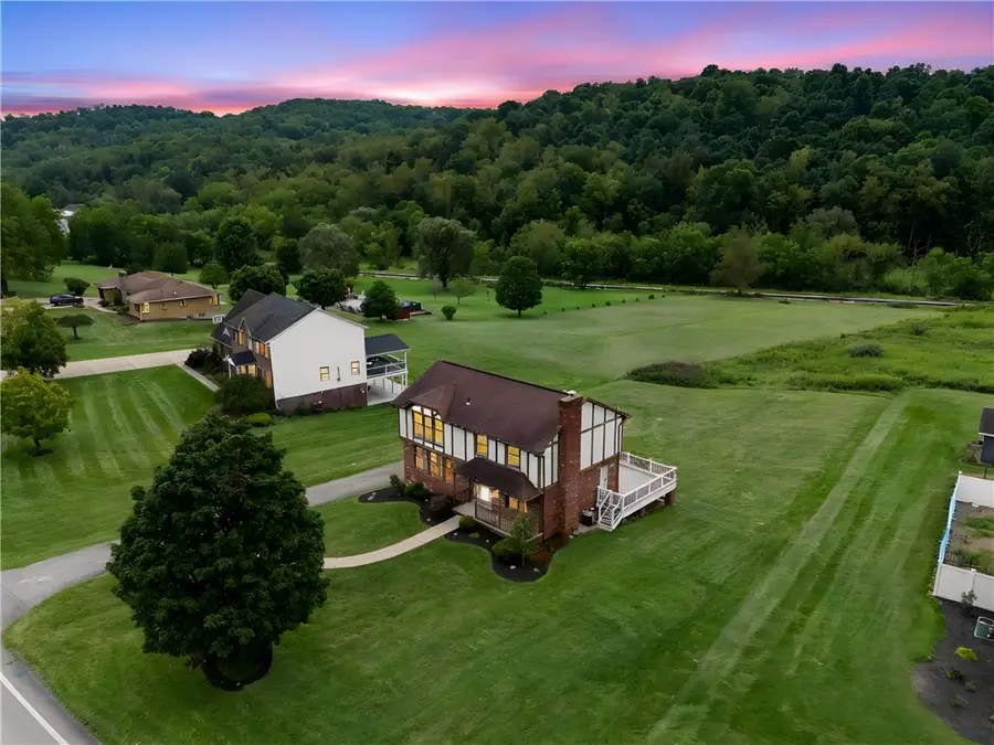 822 Venetia Rd, Venetia, PA 15367 - #2