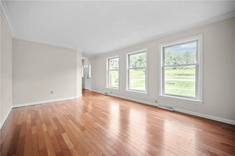 822 Venetia Rd, Venetia, PA 15367 - #3