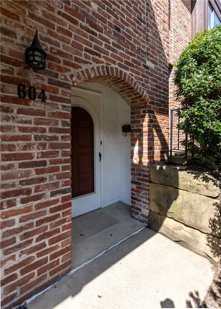 604 Maplewood Ct, Pittsburgh, PA 15237 - #3