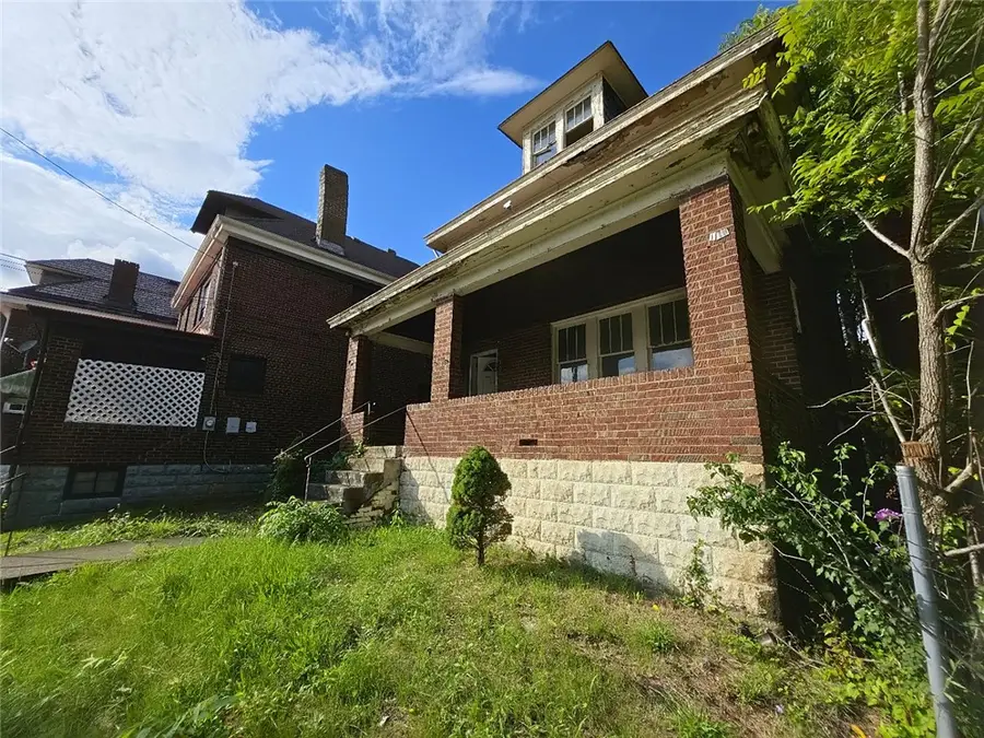 821 Woodworth Ave, Pittsburgh, PA 15221 - #2