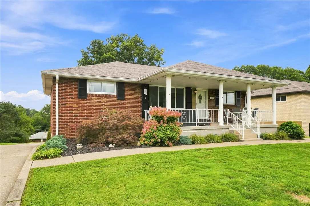 2202 Juanita Dr, Coraopolis, PA 15108 - #1