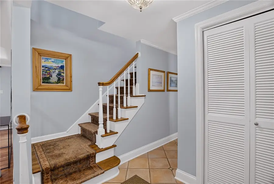 296 Park Entrance Dr, Pittsburgh, PA 15228 - #3
