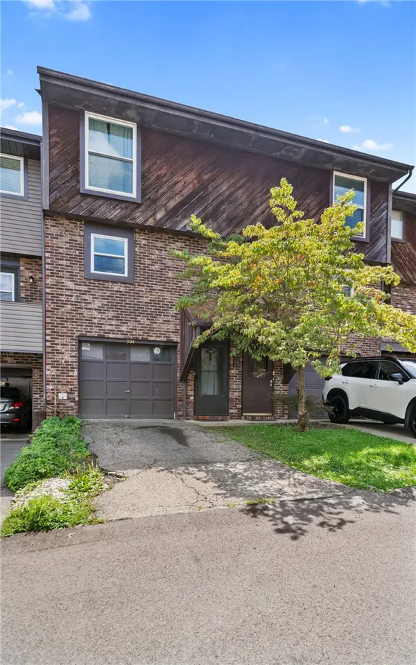 304 Bayberry Lane, Imperial, PA 15126