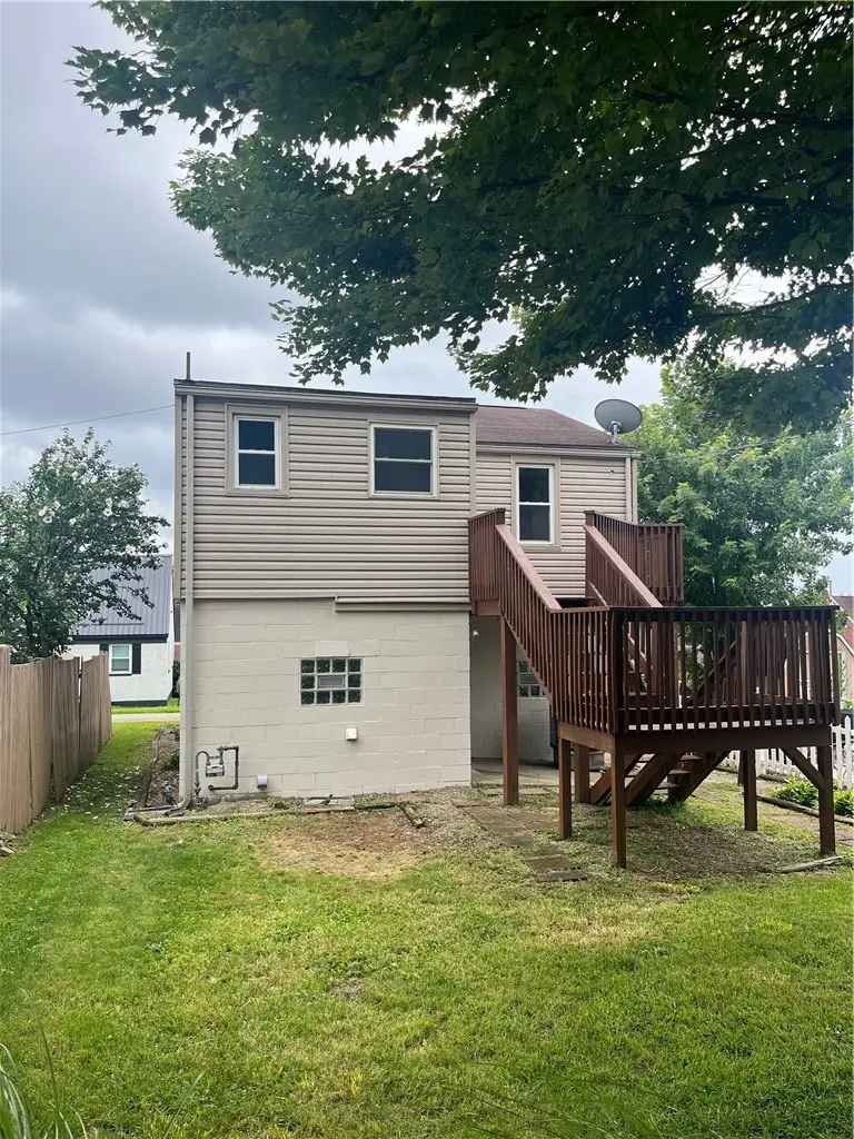 742 Lemington St, Greensburg, PA 15601 - #1