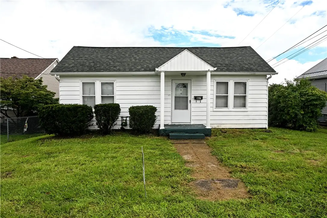 217 Hoffman Street, Belle Vernon, PA 15012 - #1