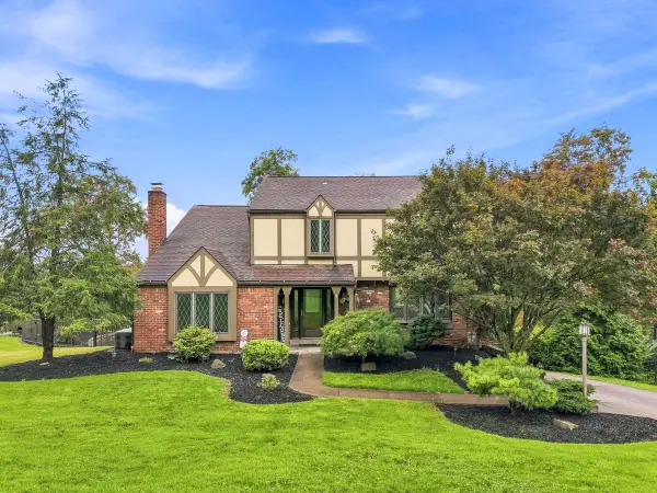 238 Oak Entrance Dr., Jefferson Hills, PA 15025