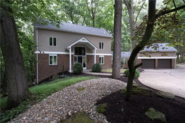 9843 Woodland Rd North, Pittsburgh, PA 15237