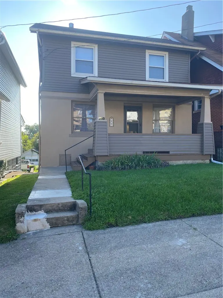 649 Ridge Ave., New Kensington, PA 15068 - #1