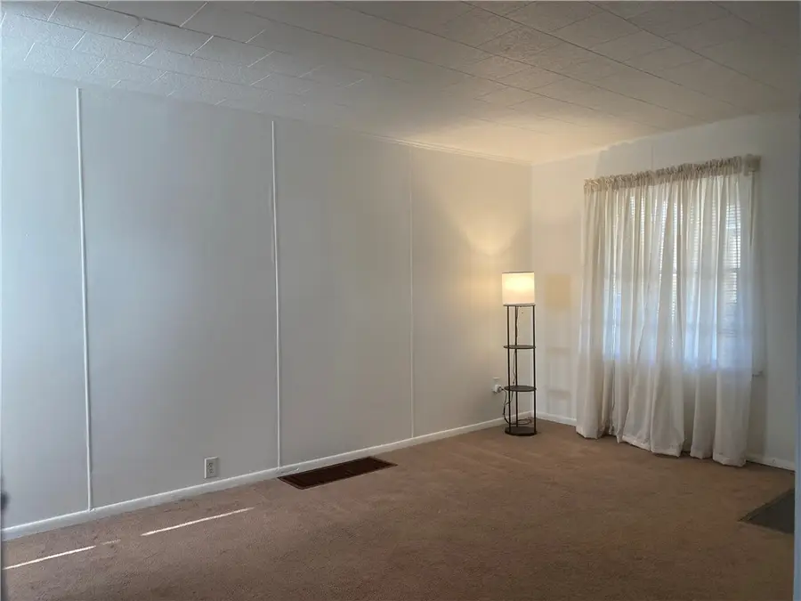 649 Ridge Ave., New Kensington, PA 15068 - #2