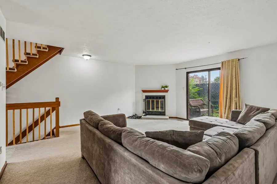 112 Longfellow Court, Pittsburgh, PA 15218 - #2