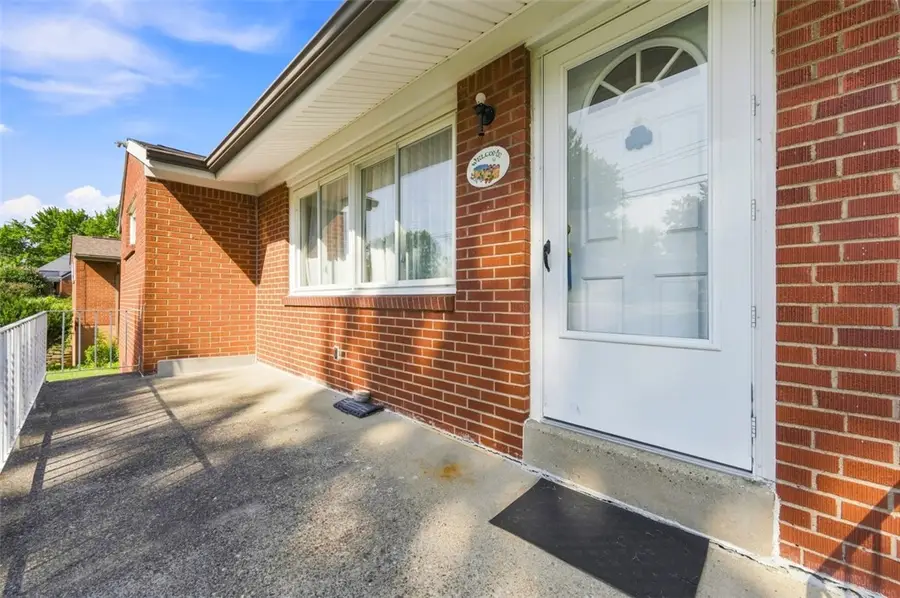 106 Norman Drive, Coraopolis, PA 15108 - #3