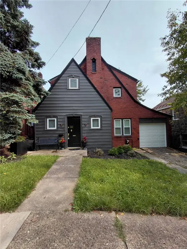 1426 Penn Ave, Pittsburgh, PA 15221