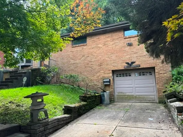 1116 Sperling Dr, Pittsburgh, PA 15221