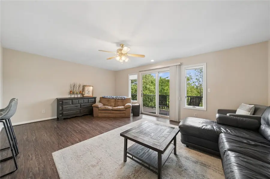 275 Huntingdon Avenue, North Huntingdon, PA 15642 - #2