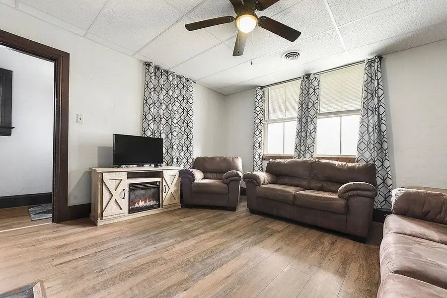 120 E Coffee St, Uniontown, PA 15401 - #3