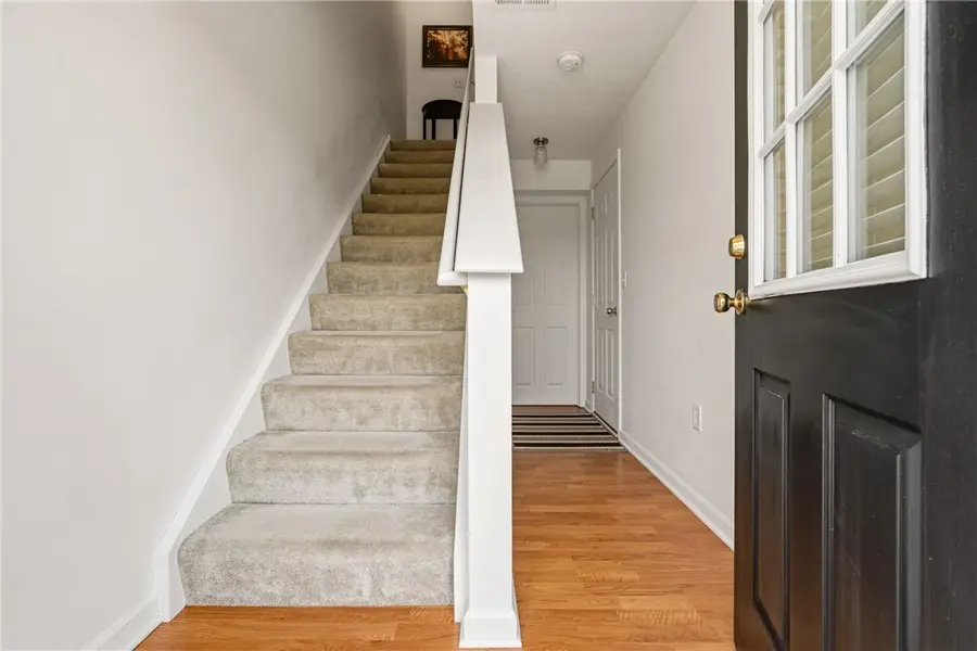 1618 Brandtview Ct, Wexford, PA 15090 - #2