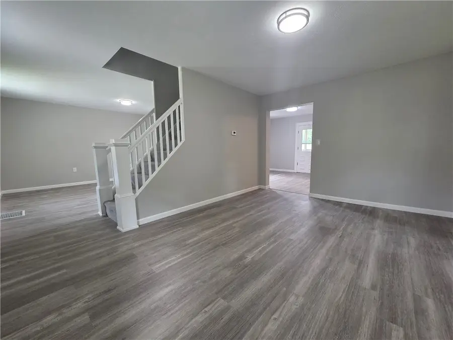 404 North 10th St, Apollo, PA 15613 - #3