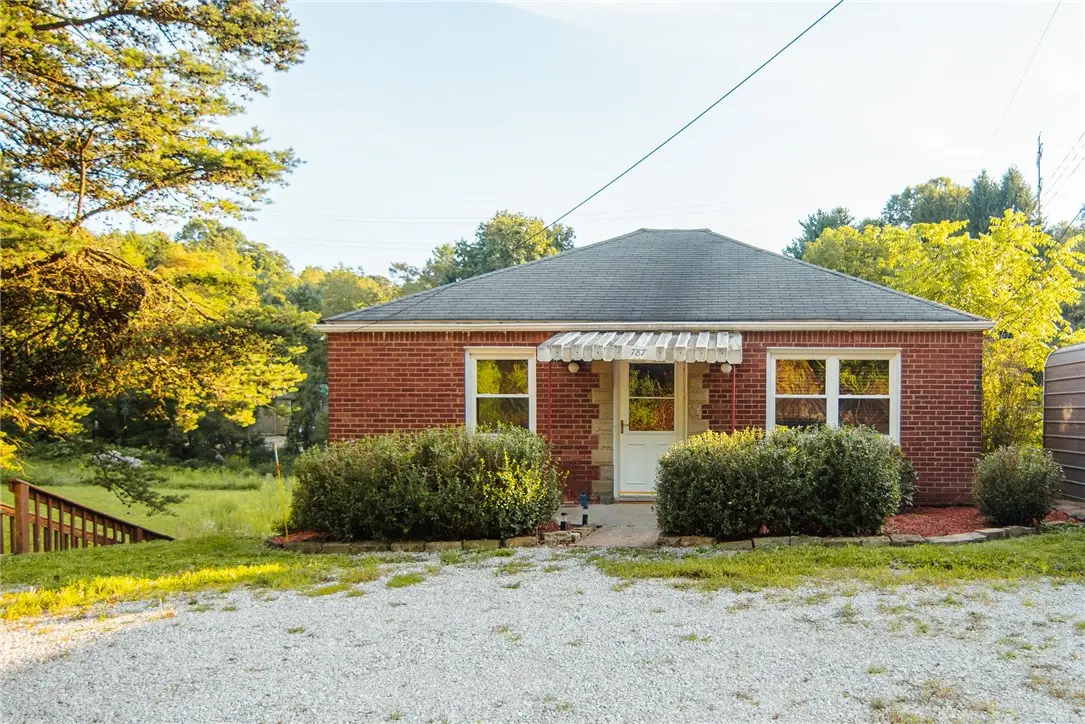 787 Route 30, Imperial, PA 15126 - #1