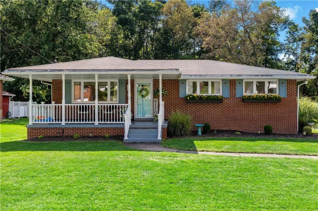 21 Cario Dr, Washington, PA 15301 - #1