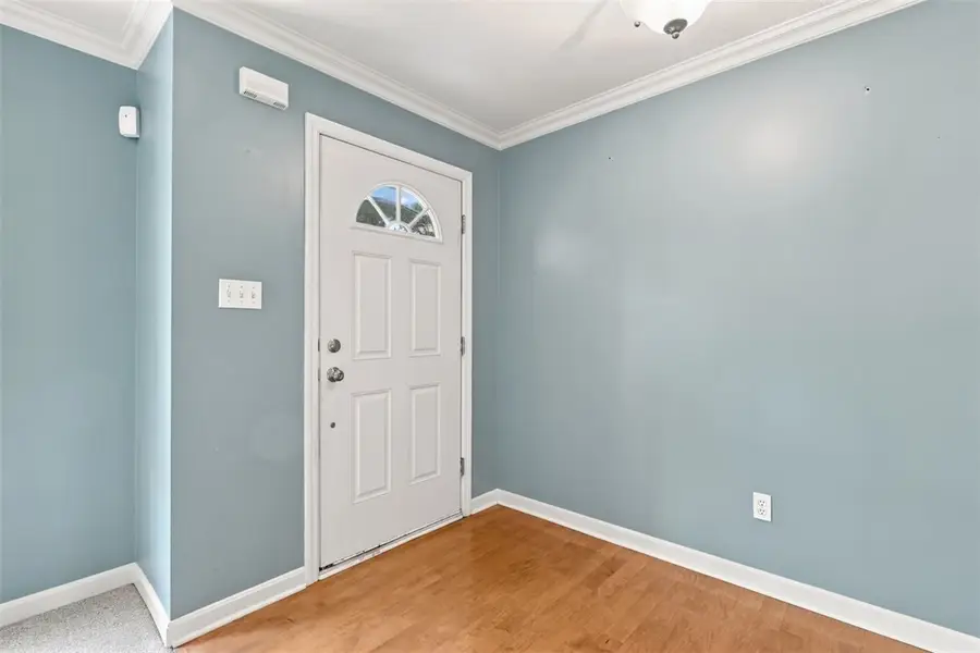92 Castle View Dr, Kennedy, PA 15136 - #3