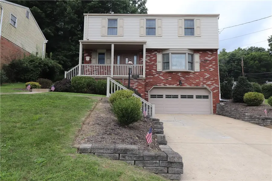 5720 Clark Ave, Bethel Park, PA 15102 - #2