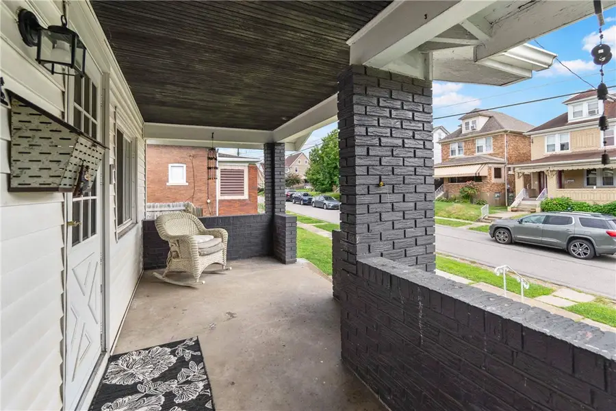 152 W Marigold St, Homestead, PA 15120 - #3