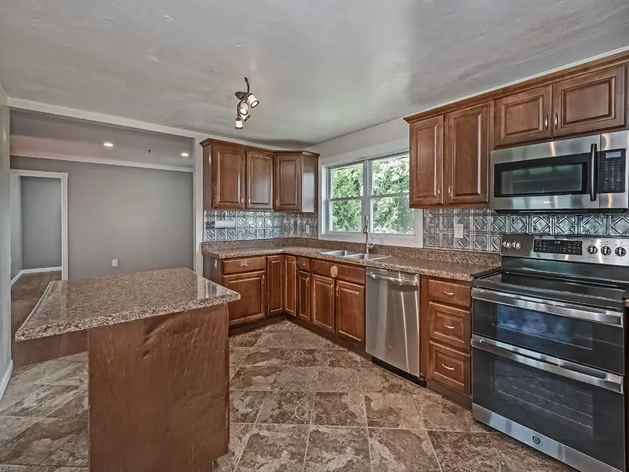 308 Welsh Rd, Evans City, PA 16033 - #3