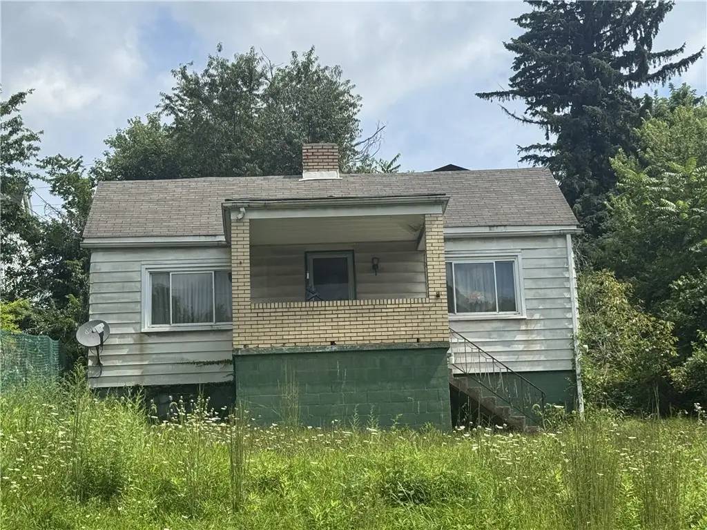 1521 Brinton Ave, Braddock, PA 15104 - #1