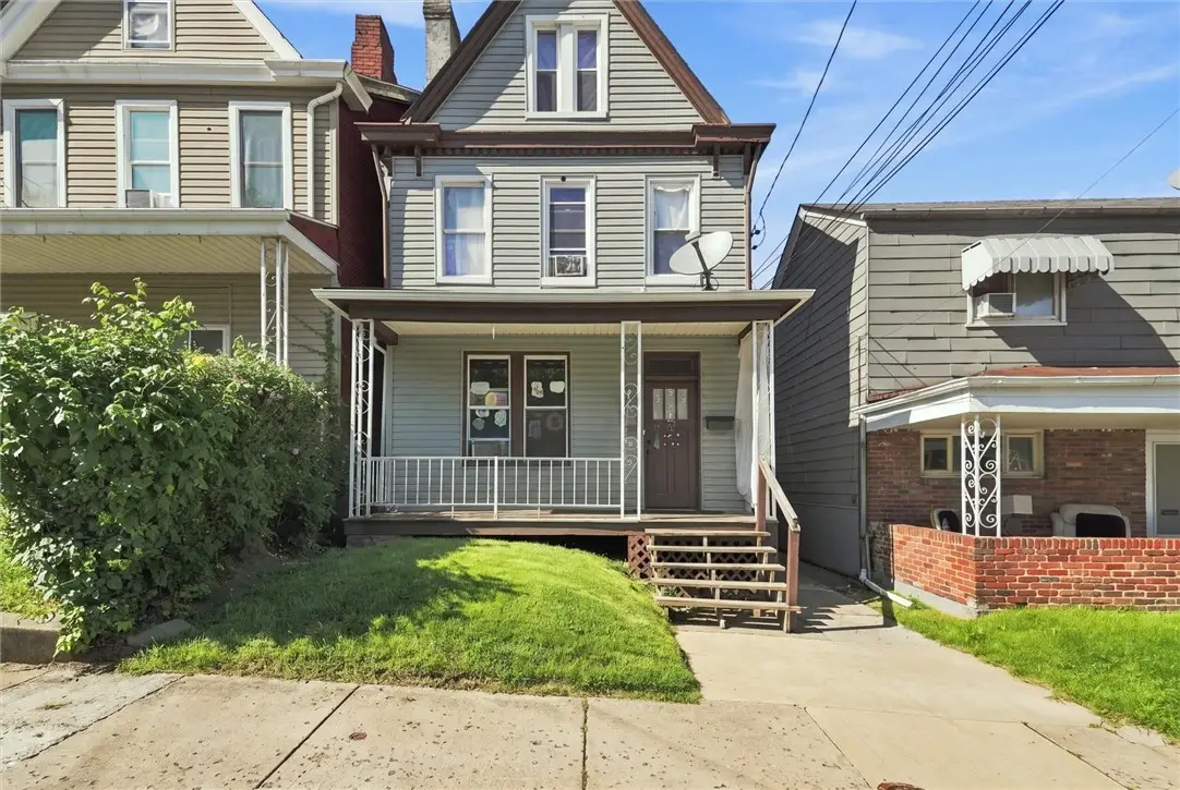 239 Anthony St, Pittsburgh, PA 15210 - #1
