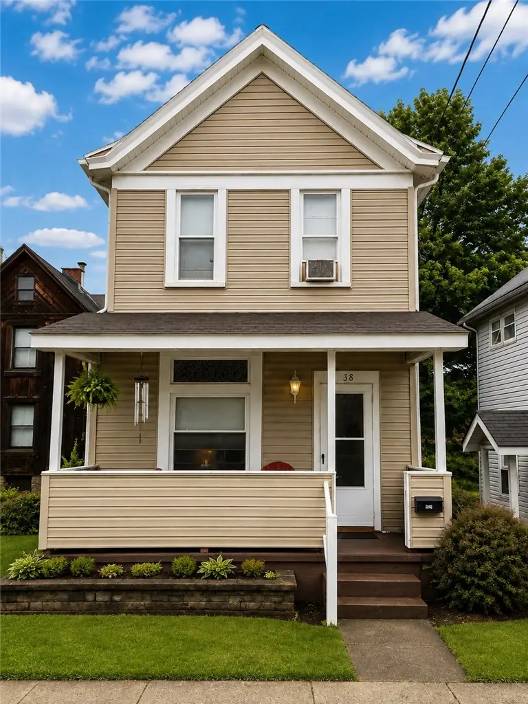 438 N Pennsylvania Ave, Greensburg, PA 15601 - #2