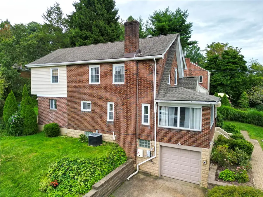 3701 W Run Rd, Homestead, PA 15120 - #3