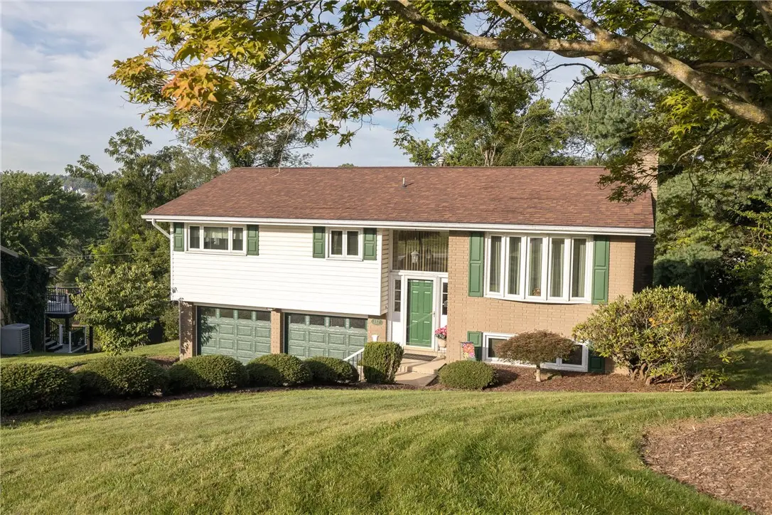 137 Mcgregor Dr, Canonsburg, PA 15317 - #1