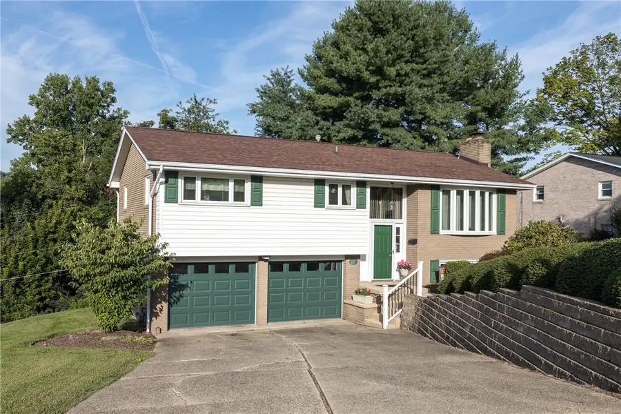137 Mcgregor Dr, Canonsburg, PA 15317 - #2