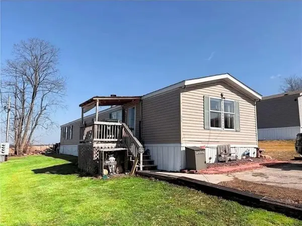 516 Hill St, Mt Pleasant, PA 15666