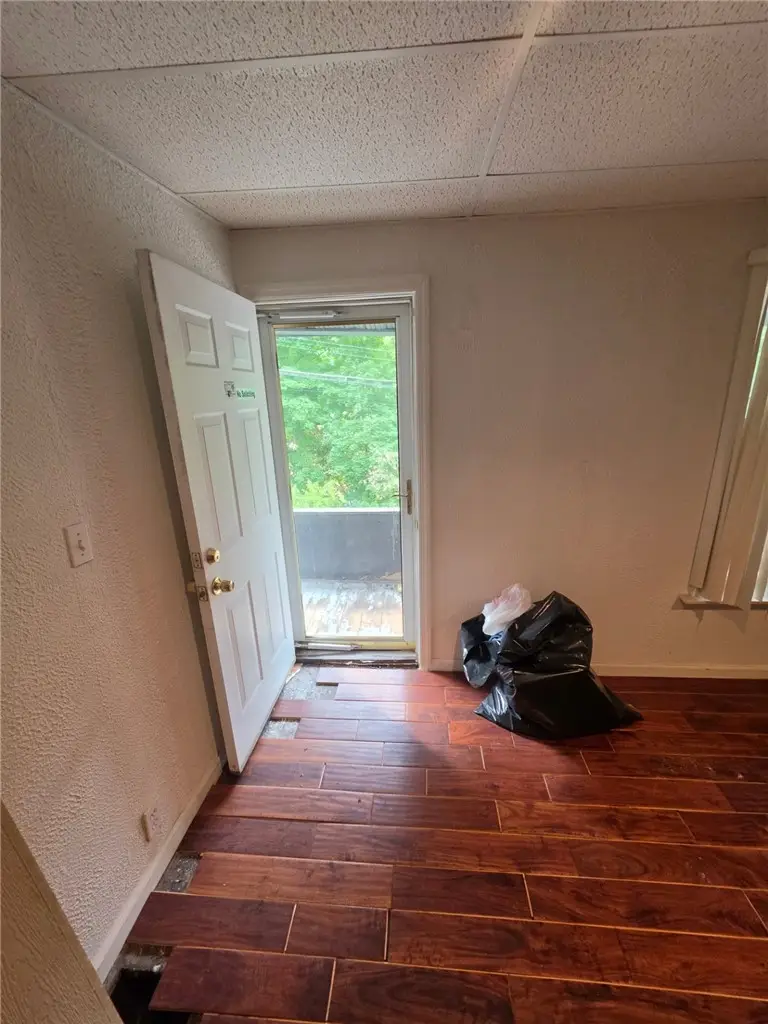 920 Rothpletz St, Pittsburgh, PA 15212 - #2