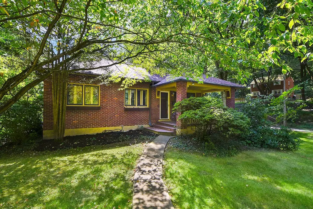 206 Woodside Rd, Pittsburgh, PA 15221 - #1