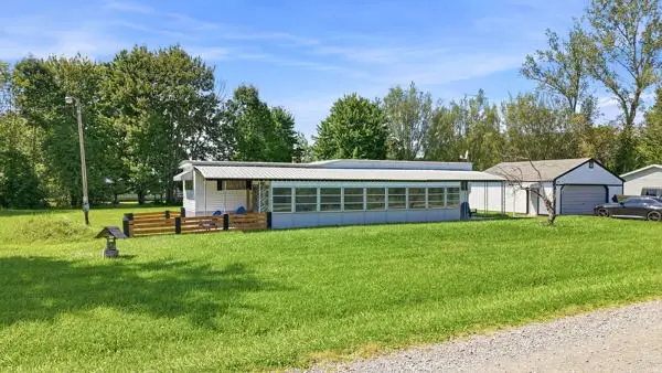 9689 Hollick St, Linesville, PA 16424 - #2