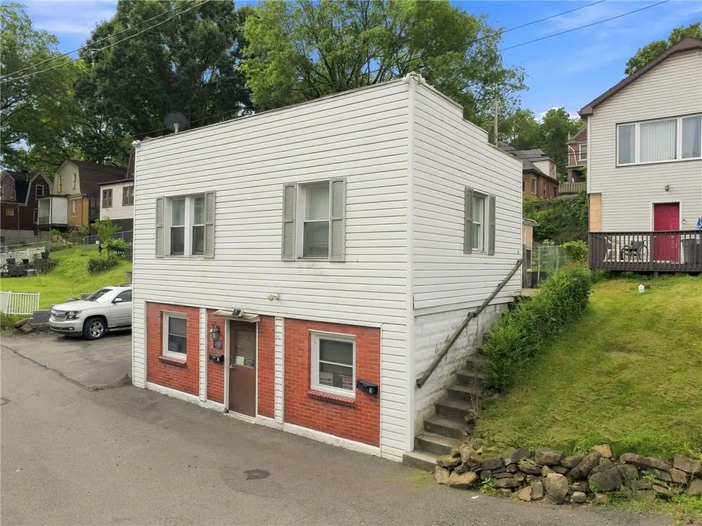213 Rockwood Ave, Pittsburgh, PA 15221 - #1