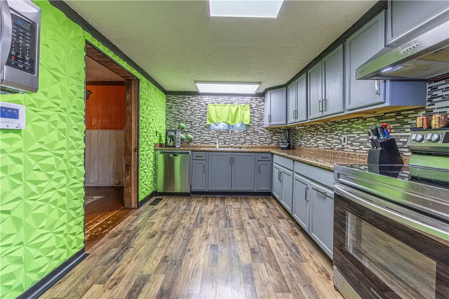 111 Dry Knob Rd, Smithfield, PA 15478 - #2