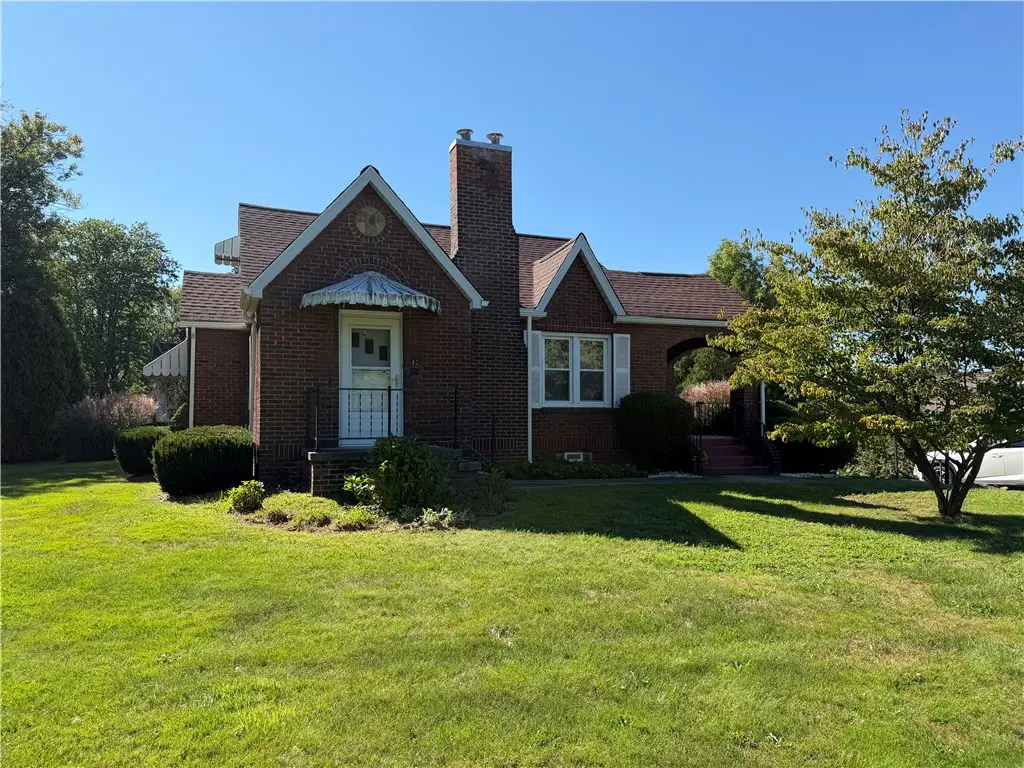 42 S Crescent Avenue, Hermitage, PA 16148 - #1