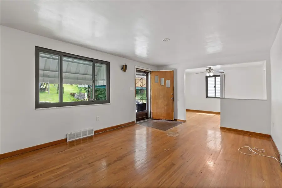 1818 Oakhurst St, Pittsburgh, PA 15210 - #3