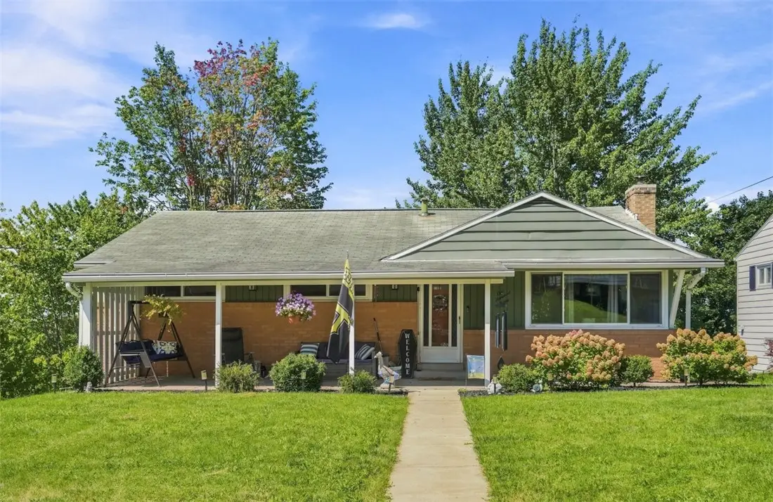 108 Hillside Dr, Zelienople, PA 16063 - #1