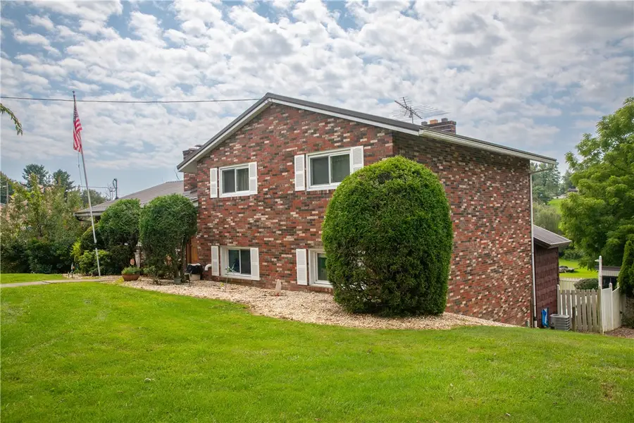 107 Hillman Park Dr, Brownsville, PA 15417 - #2