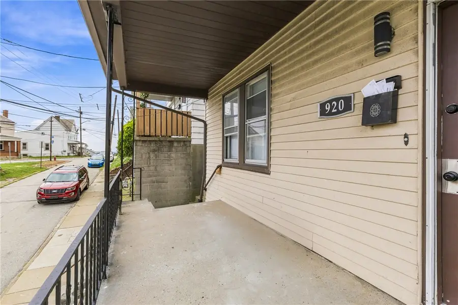 920 Freeland St, Pittsburgh, PA 15210 - #3