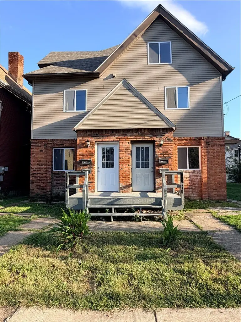 439 3rd St, Pitcairn, PA 15140 - #1