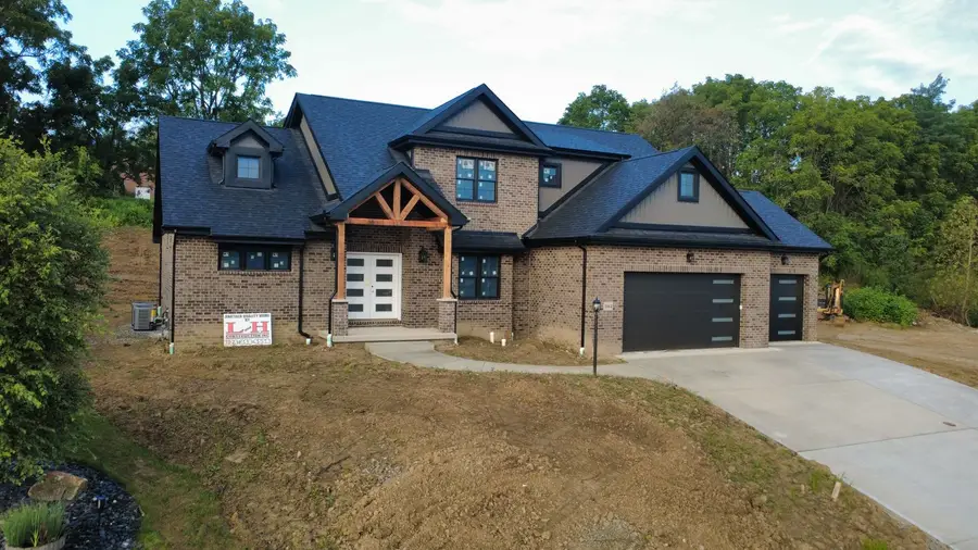 1064 Breezewood Dr, Canonsburg, PA 15317 - #2