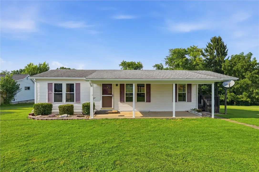 816 N 4th St, Apollo, PA 15613 - #1