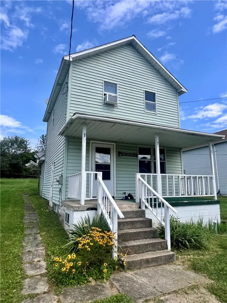 410 1st St, Ernest, PA 15739 - #2